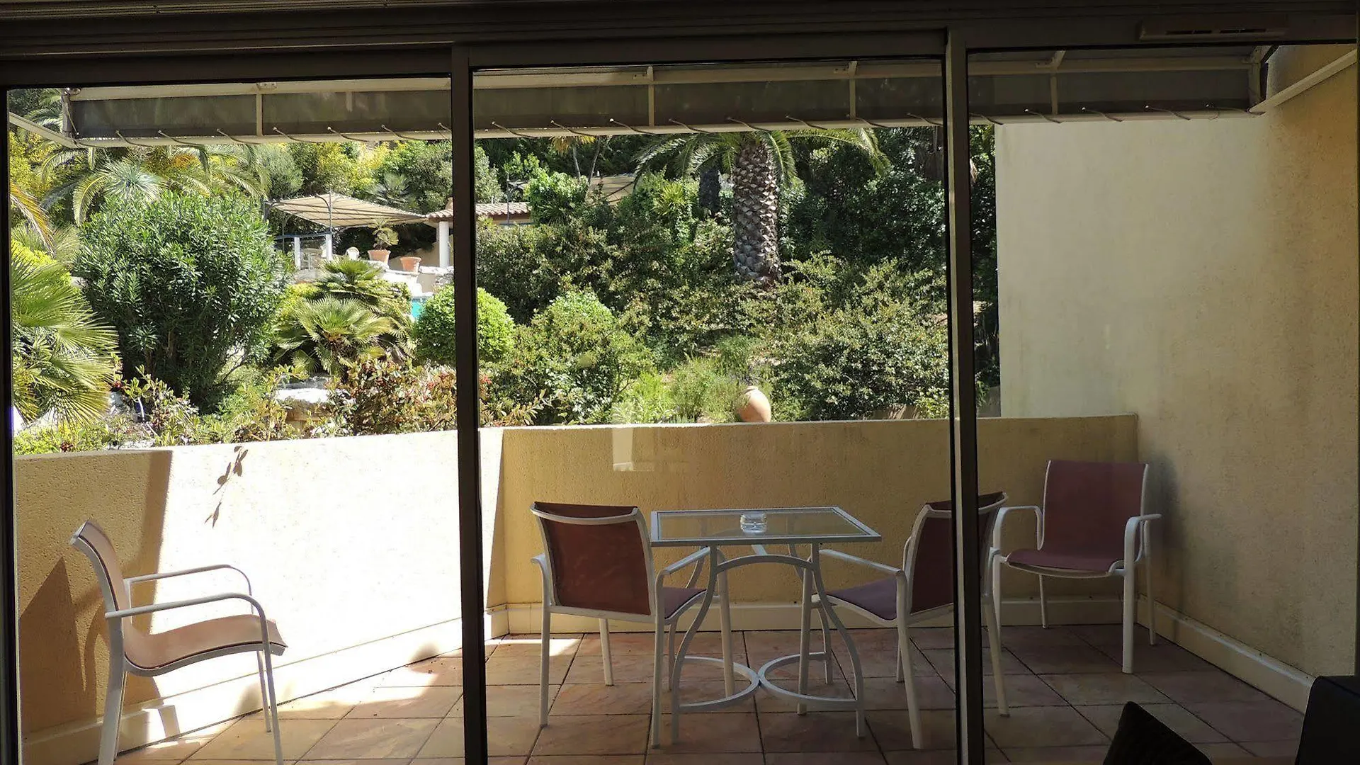 Royal Cottage Cassis 3*,  Francia